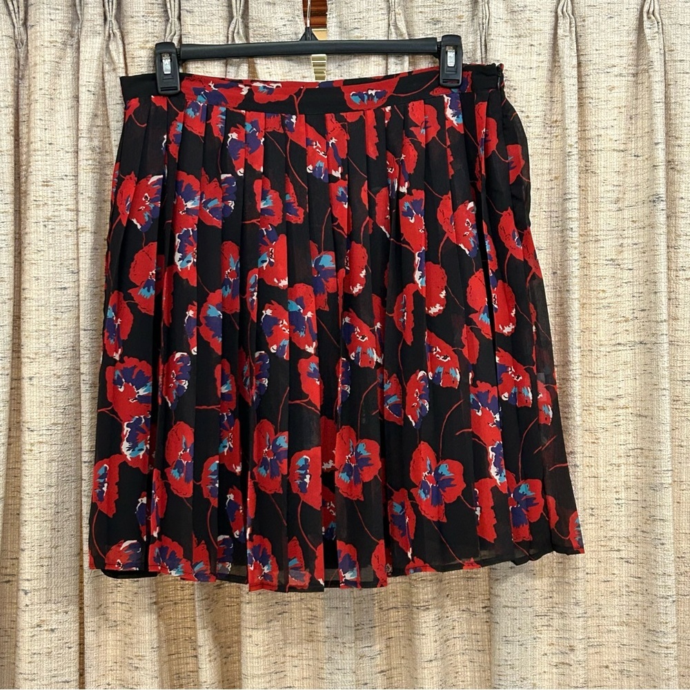 ModCloth Poppy Floral Pleated Skirt - XL